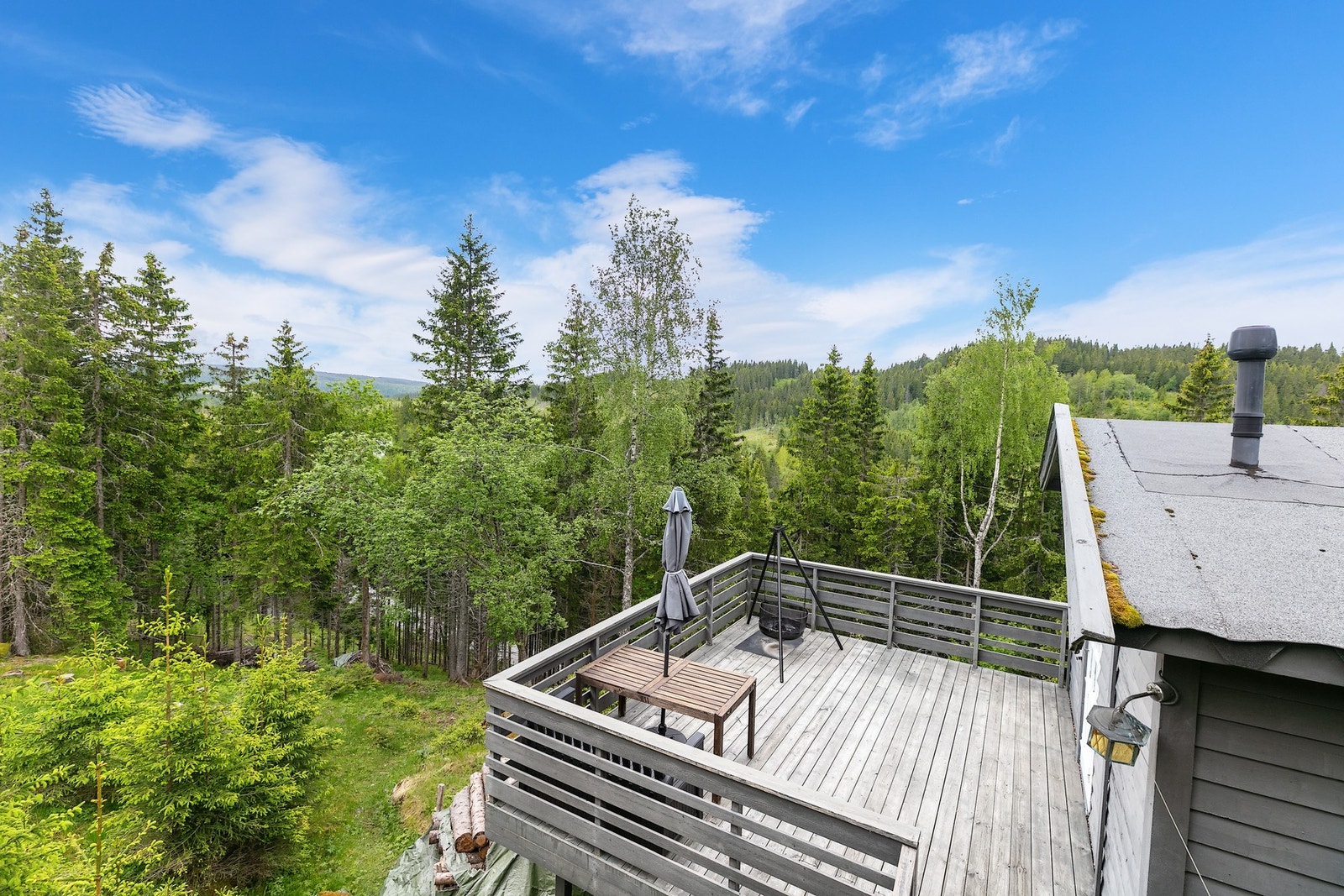 Med salget følger det en tilleggstomt på 1367 kvm. Galleribilde