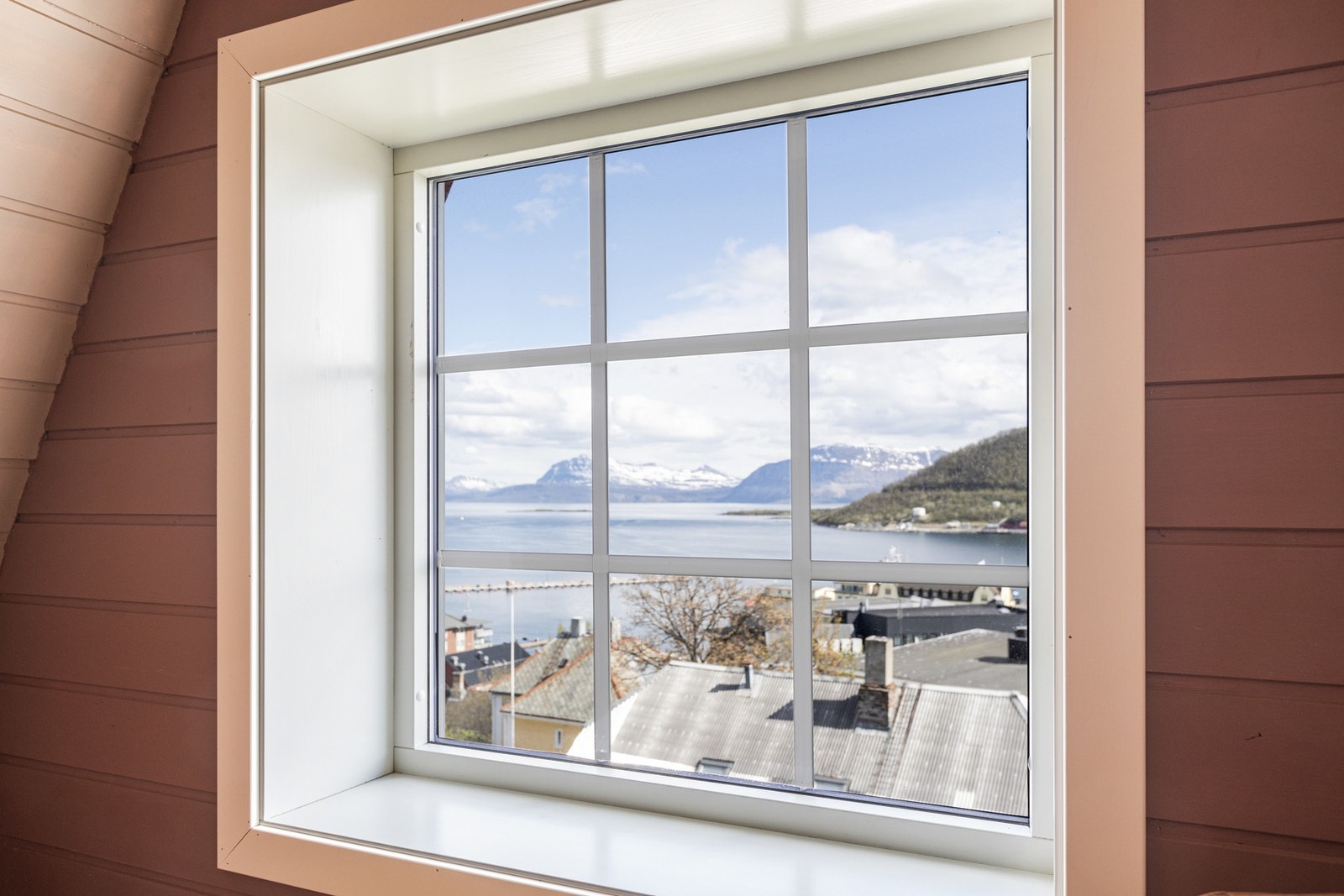 Nydelig utsikt i fra loftstua Galleribilde