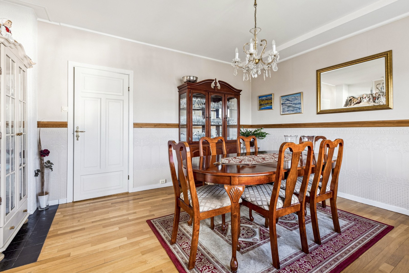 Her kan man invitere familie og venner til et godt måltid Galleribilde