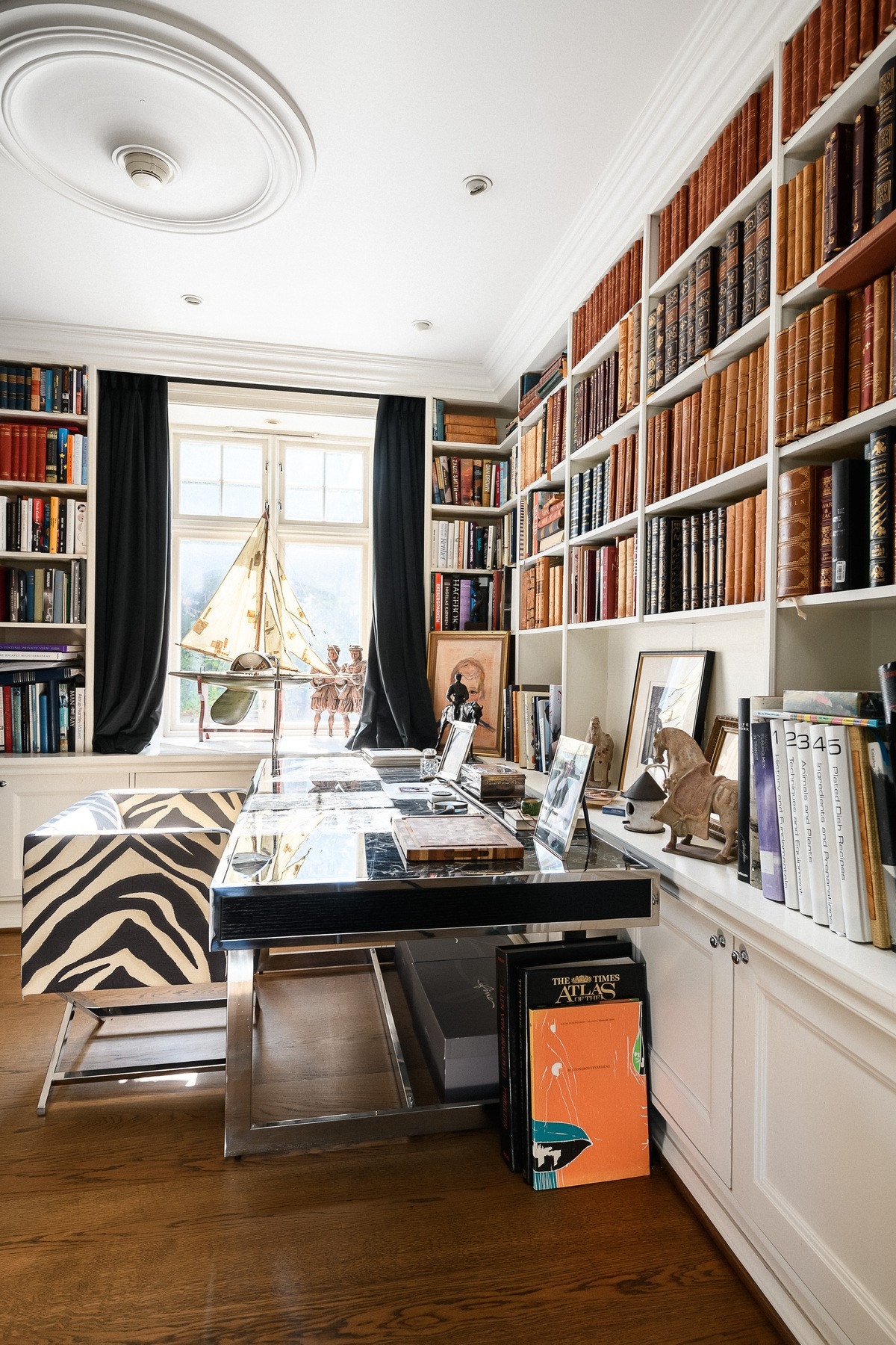 Hjemmets bibliotek Galleribilde