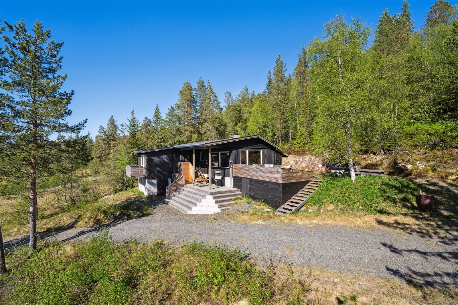 DNB Eiendom v/ Hilde Brusveen har gleden av å presentere Blåbergvegen 92! Galleribilde