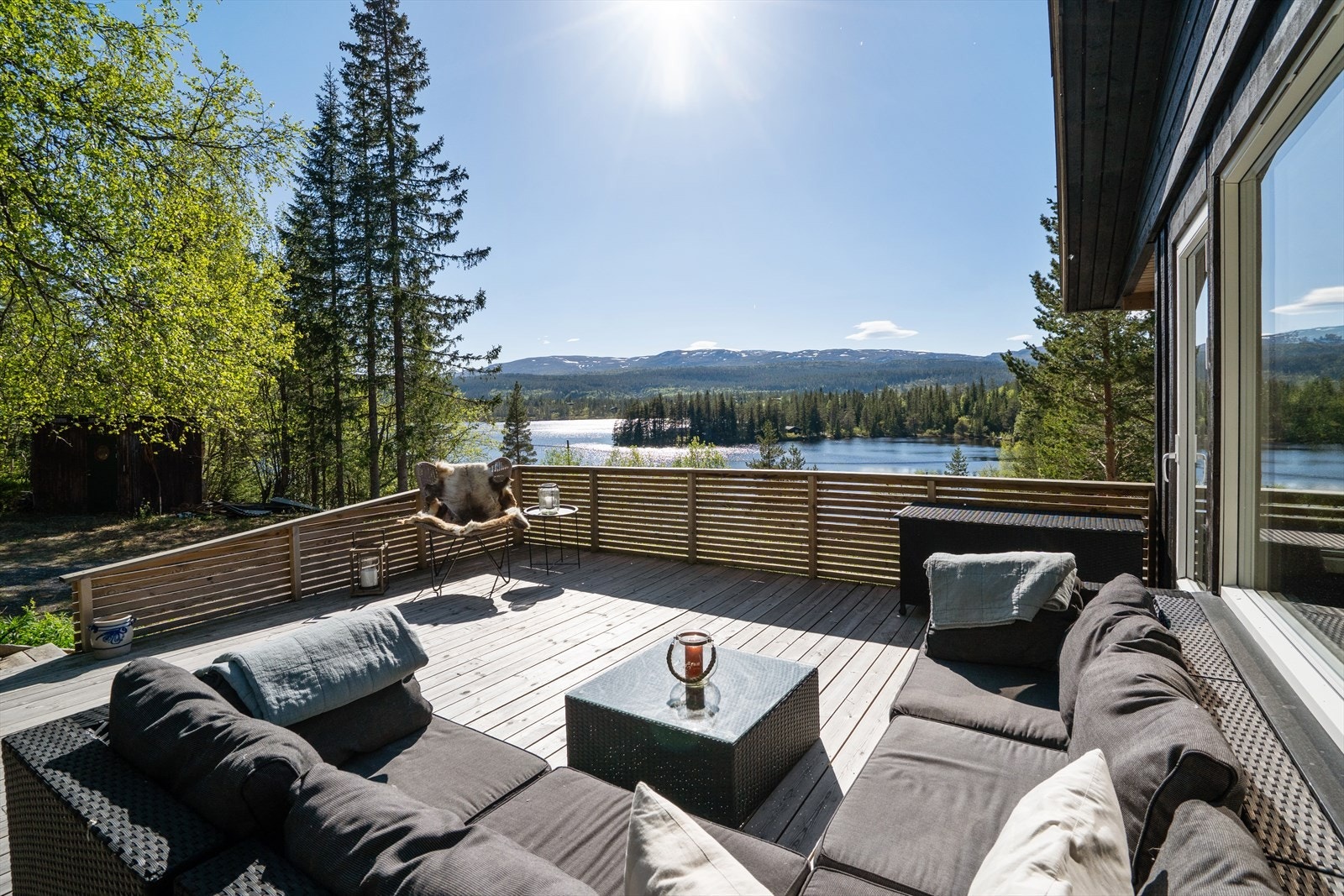 Her kan du nyte praktfull utsikt med gode solforhold. Galleribilde