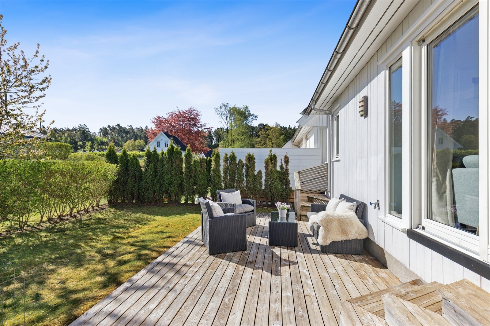 Terrasse og hage Galleribilde