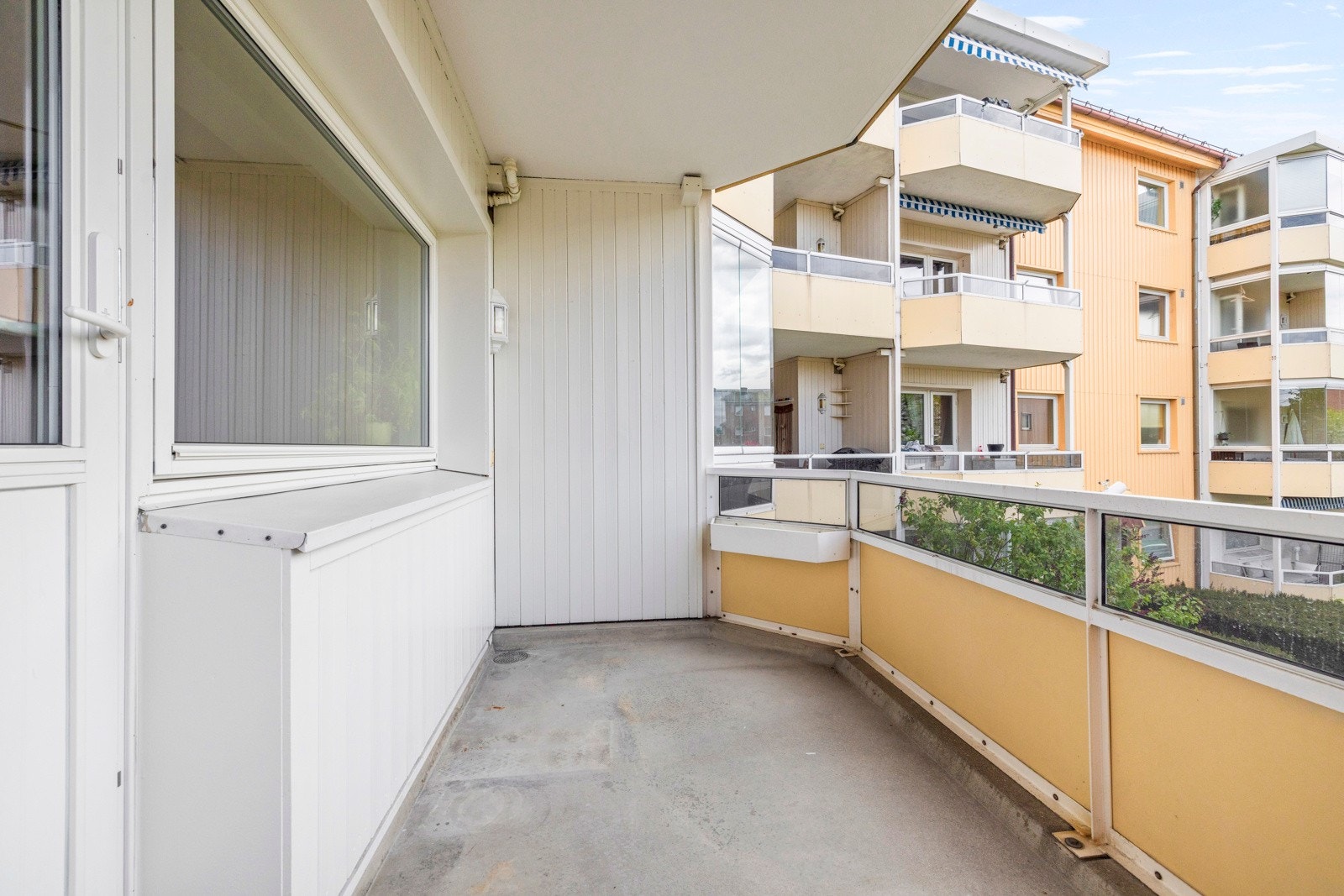 He er det nok plass til et terrassemøbler, plantekasser og kanskje en grill. Galleribilde