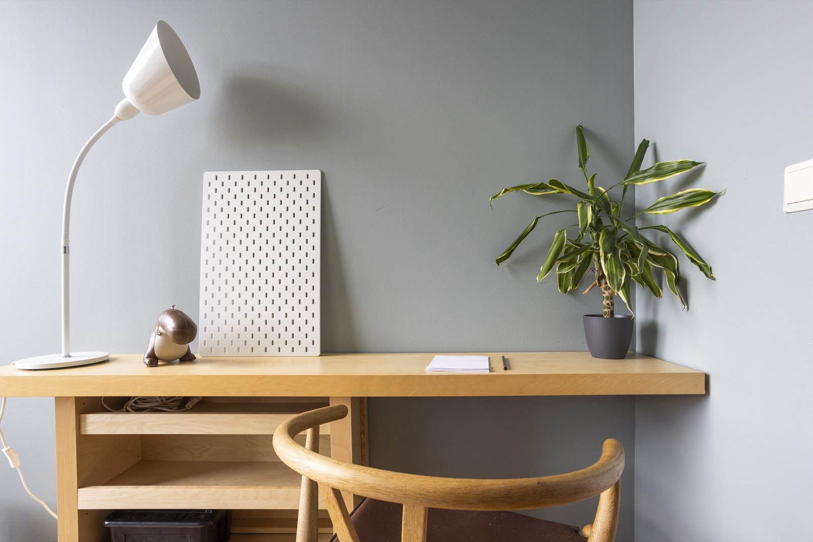 Om ønskelig kan en også ha en liten kontorkrok i rommet. Galleribilde