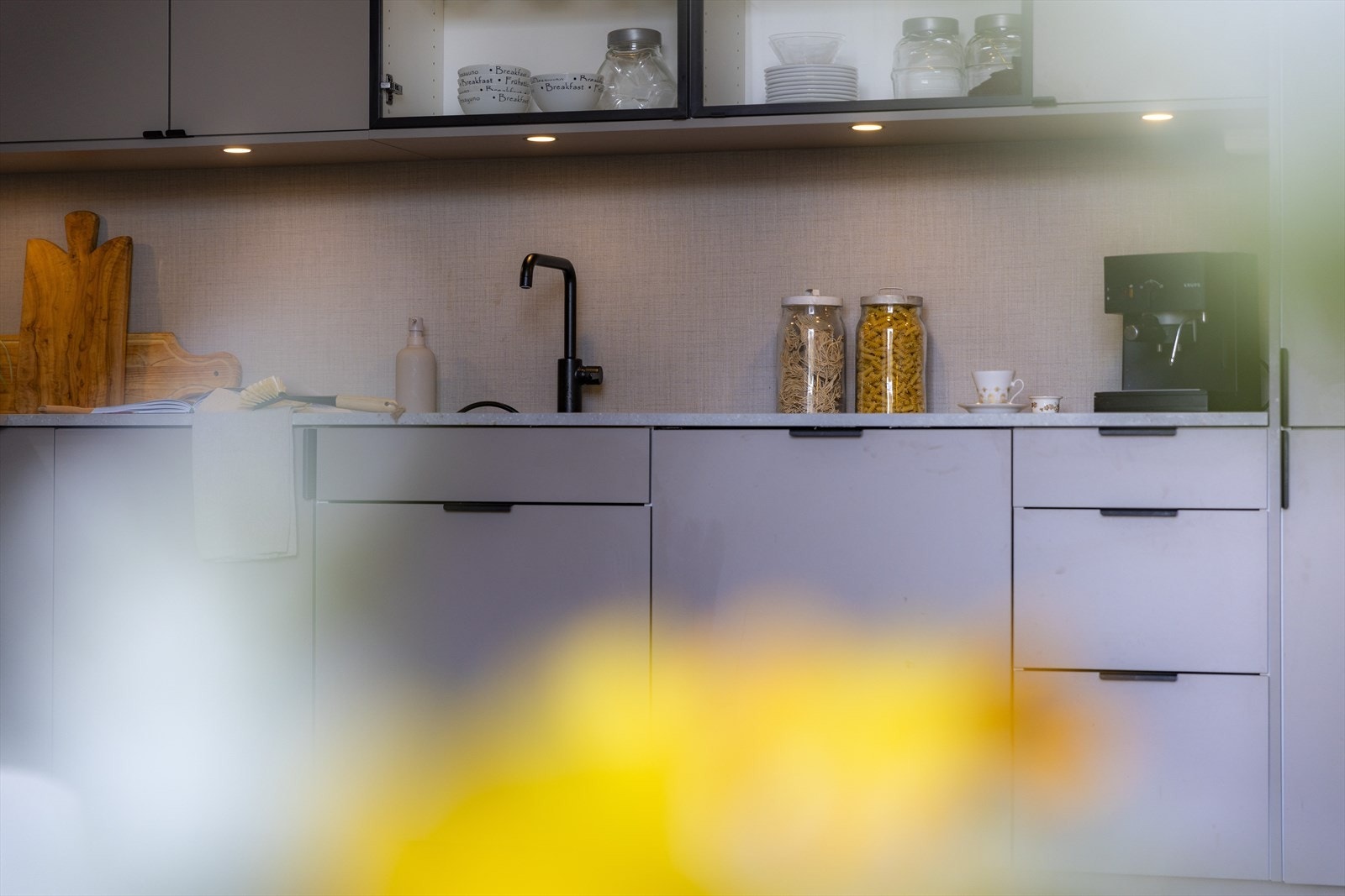 Et kjøkken som innbyr til herlige smaksopplevelser. Galleribilde