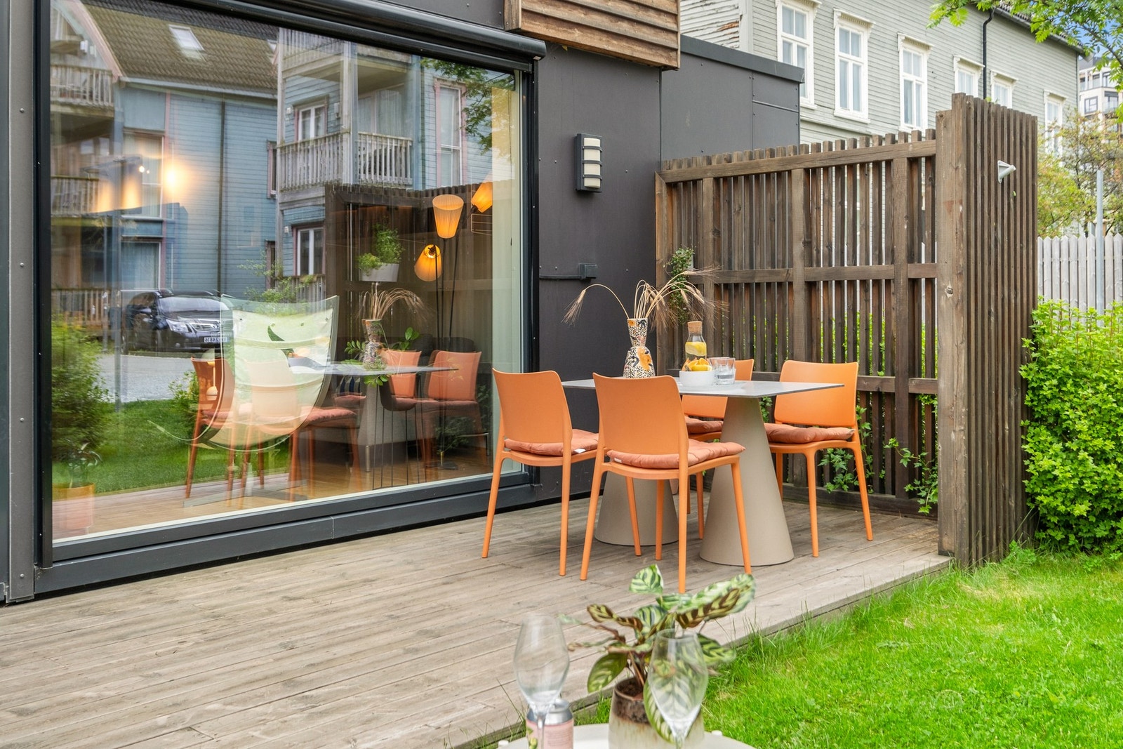 Dette er en perfekt bolig for urbane familier, som ikke vil bruke fritiden på oppussing og vedlikehold. Galleribilde