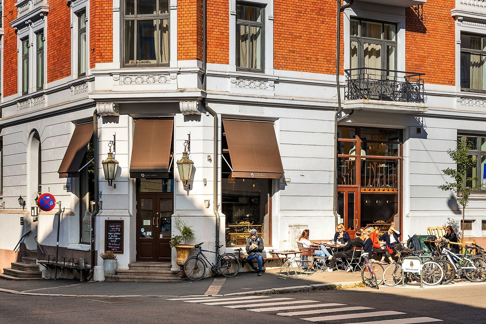 Nabolagsfavoritten Åpent bakeri er "nærmeste nabo", og garantert ditt nye stoppested på vei til jobb eller i helgen. Galleribilde