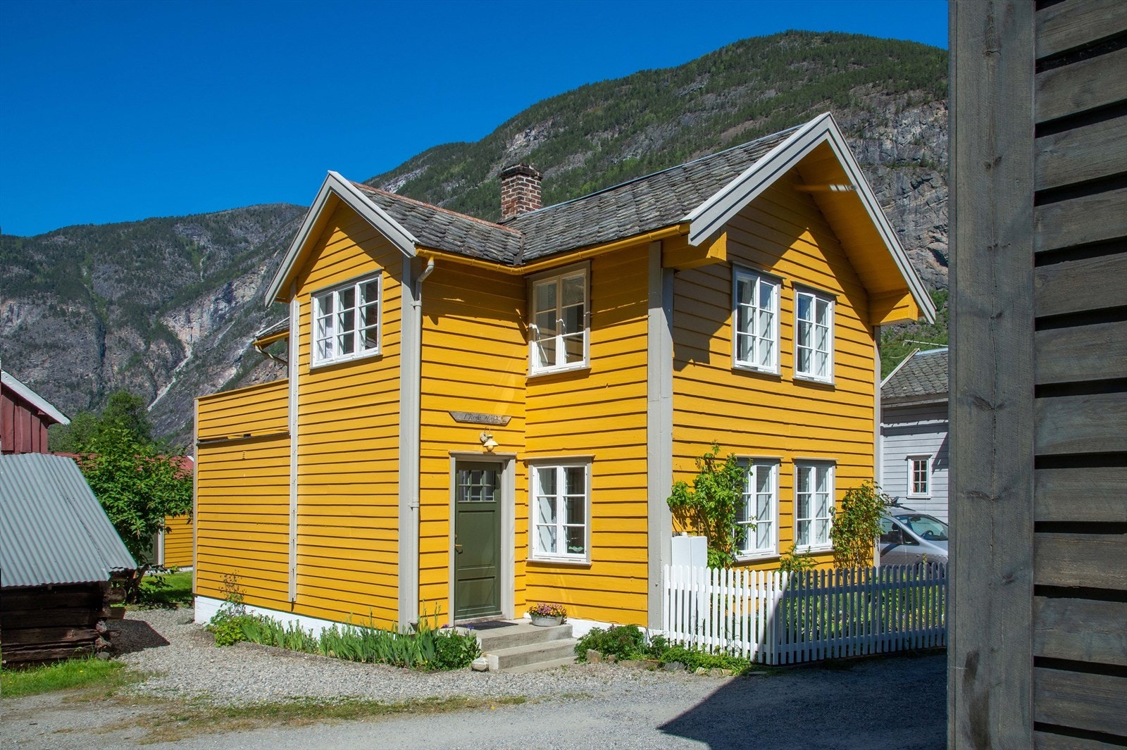 Garanti Indre Sogn v/ Malin Låksrud Øyre har gleda av å presentere Ørnegata 3 - Galleribilde