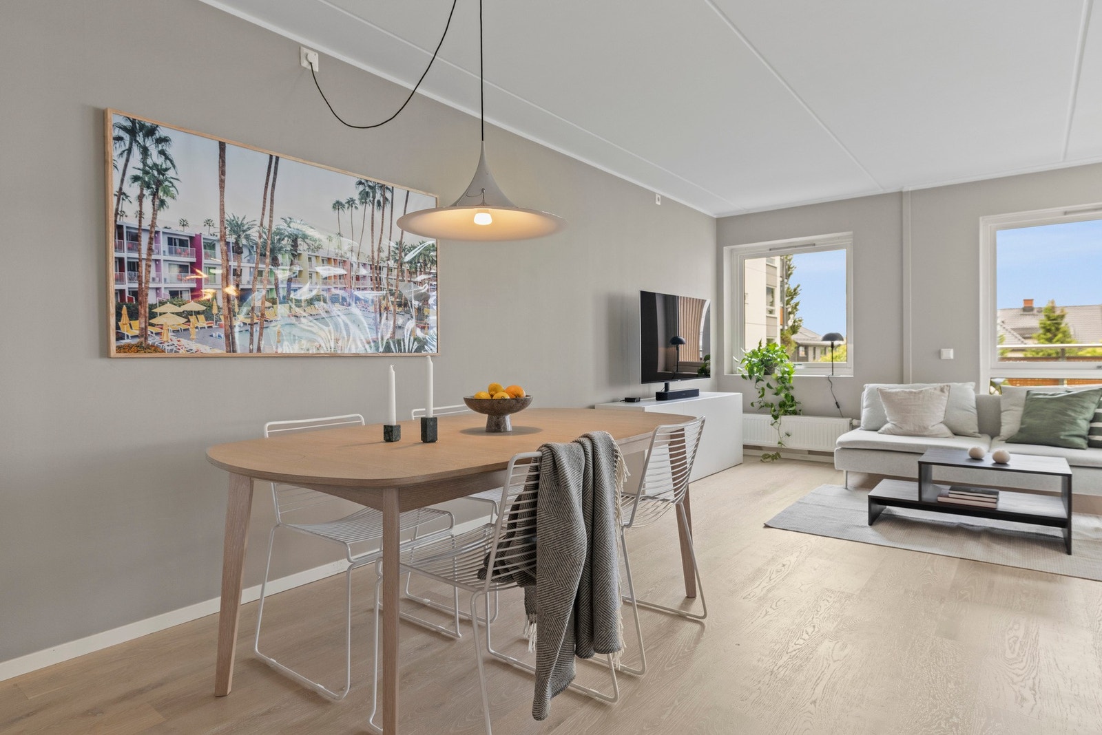 God plass til spisegruppe Galleribilde