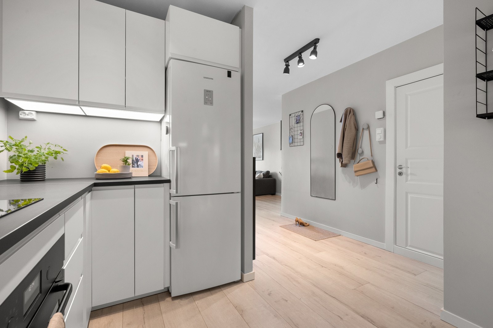 Det er etablert komfyrvakt og lekkasjestopper. Galleribilde