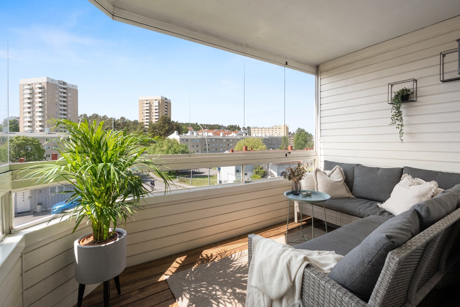 Velkommen til Havreveien 53, presentert av Schala & Partners ved Torfinn Sørvang, tlf. 977 59 812. Galleribilde