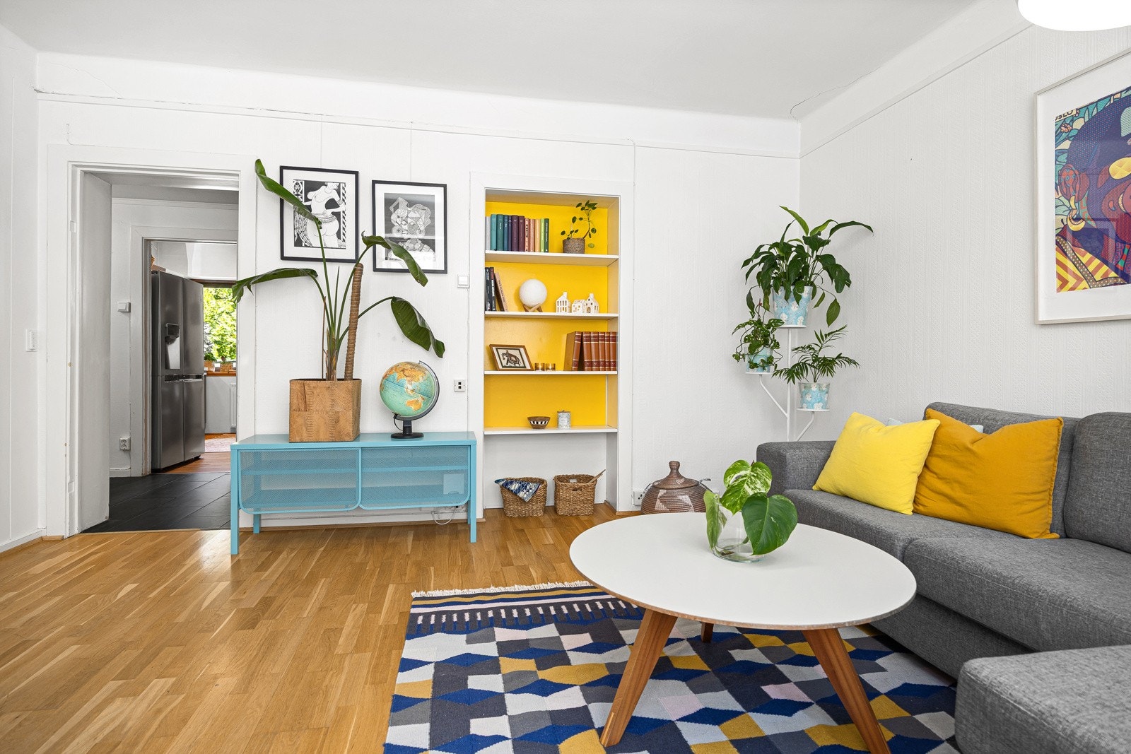 - Varmtvann og oppvarming (fjernvarme) og bredbånd er inkl i fellesutgifter - Galleribilde