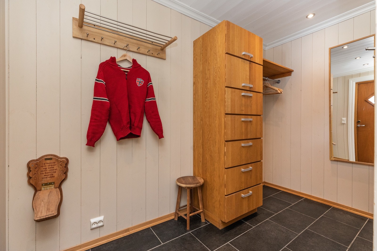 God plass til yttertøy Galleribilde