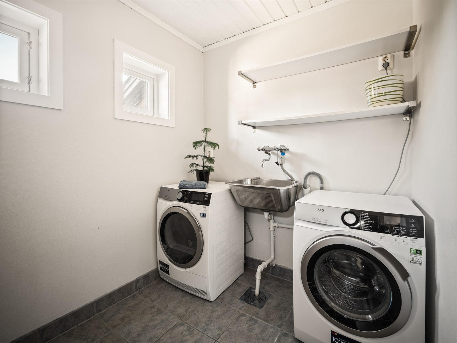 Muligheten for utvendig adkomst til vaskerommet er praktisk om du har dyr og/eller små barn. Galleribilde