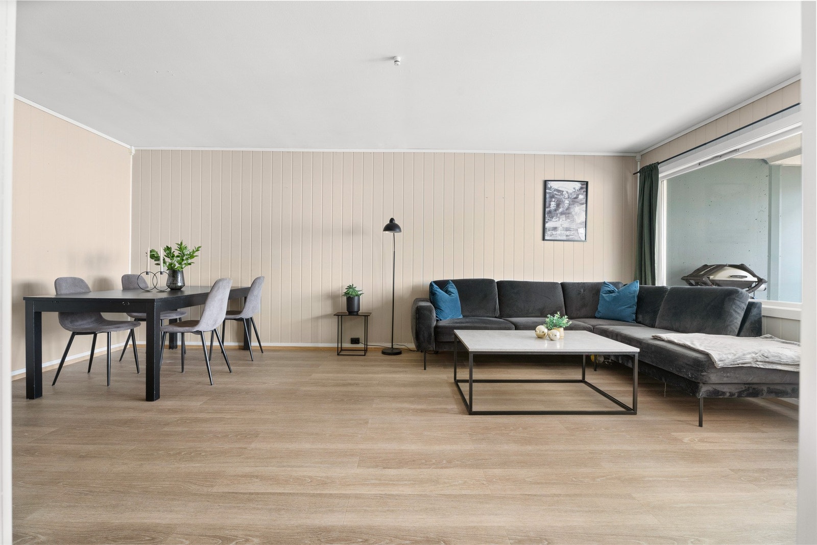 Leiligheten har gjennomgått overflateoppussing av nåværende eier Galleribilde