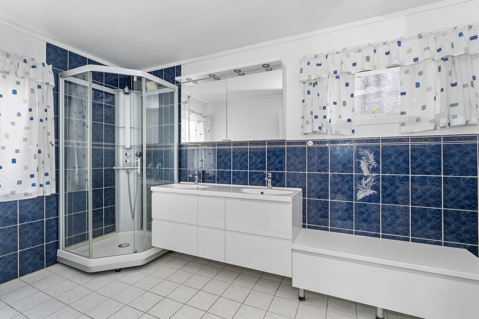 Bad 1.etg Galleribilde