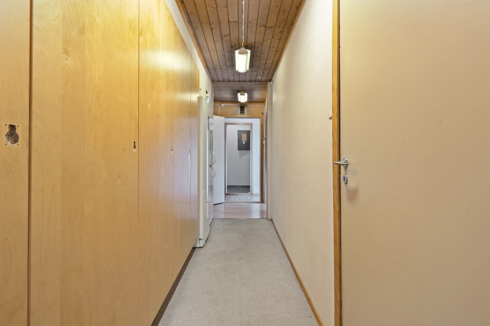God med skapplass i hele lengden. Galleribilde