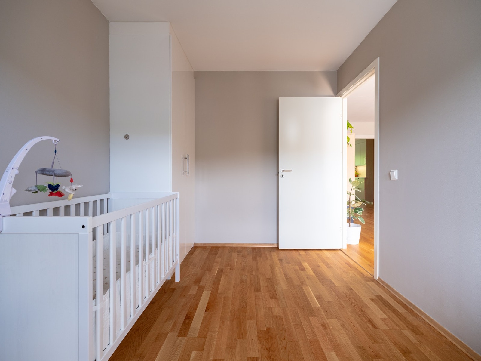 Rommet er perfekt som barnerom eller kontor - alt etter ønske og behov. Galleribilde