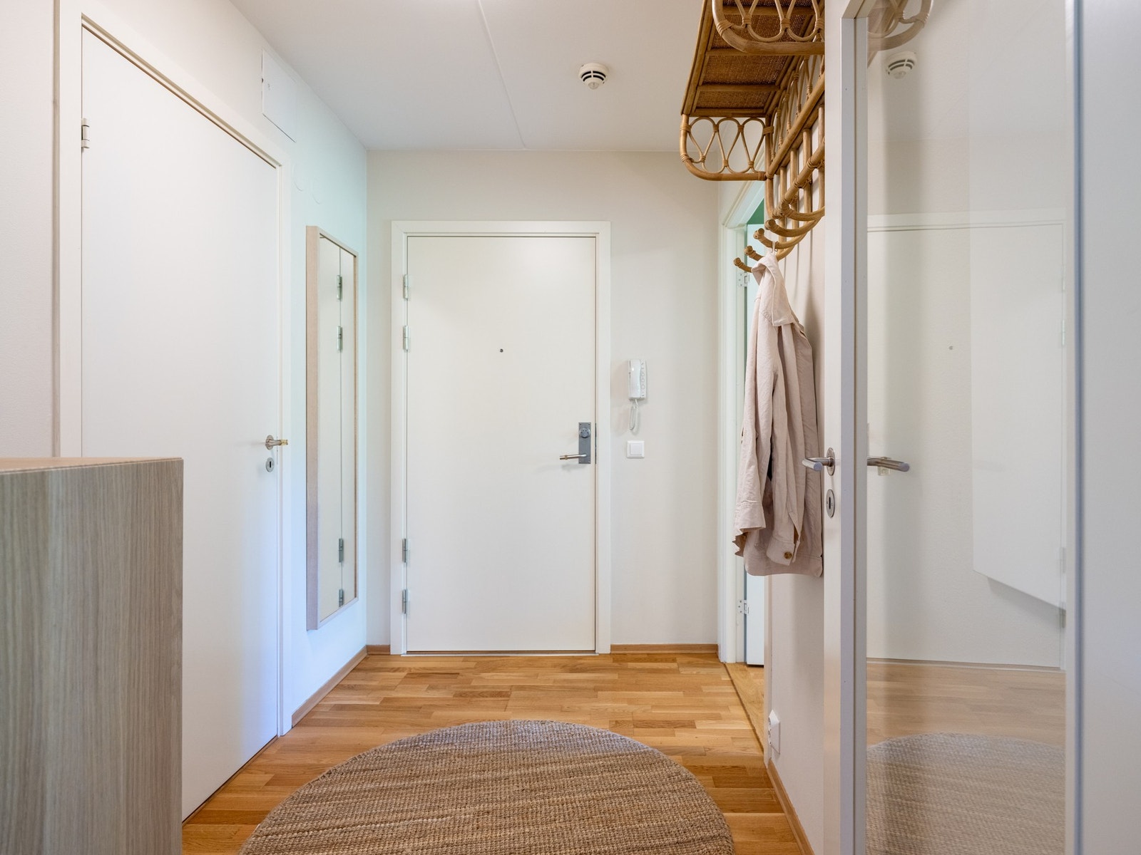 Velkommen inn - det er heisadkomst til etasjeplan. Galleribilde