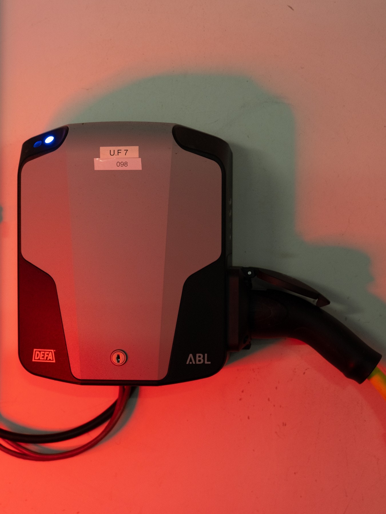 Det er montert lader. Galleribilde