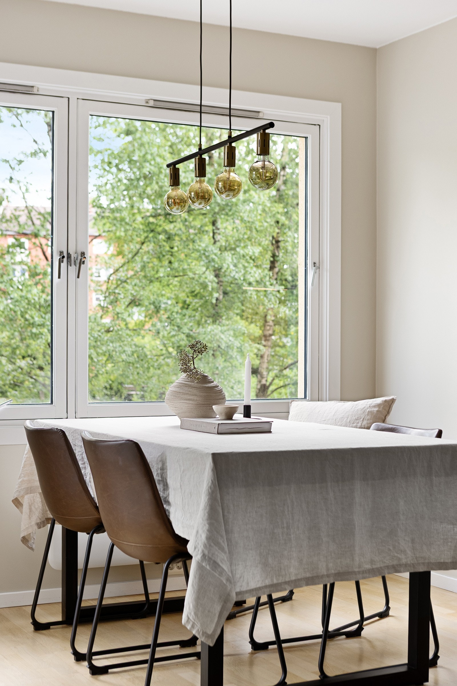 Varmtvann og fibernett er inkludert i felleskostnadene. Galleribilde