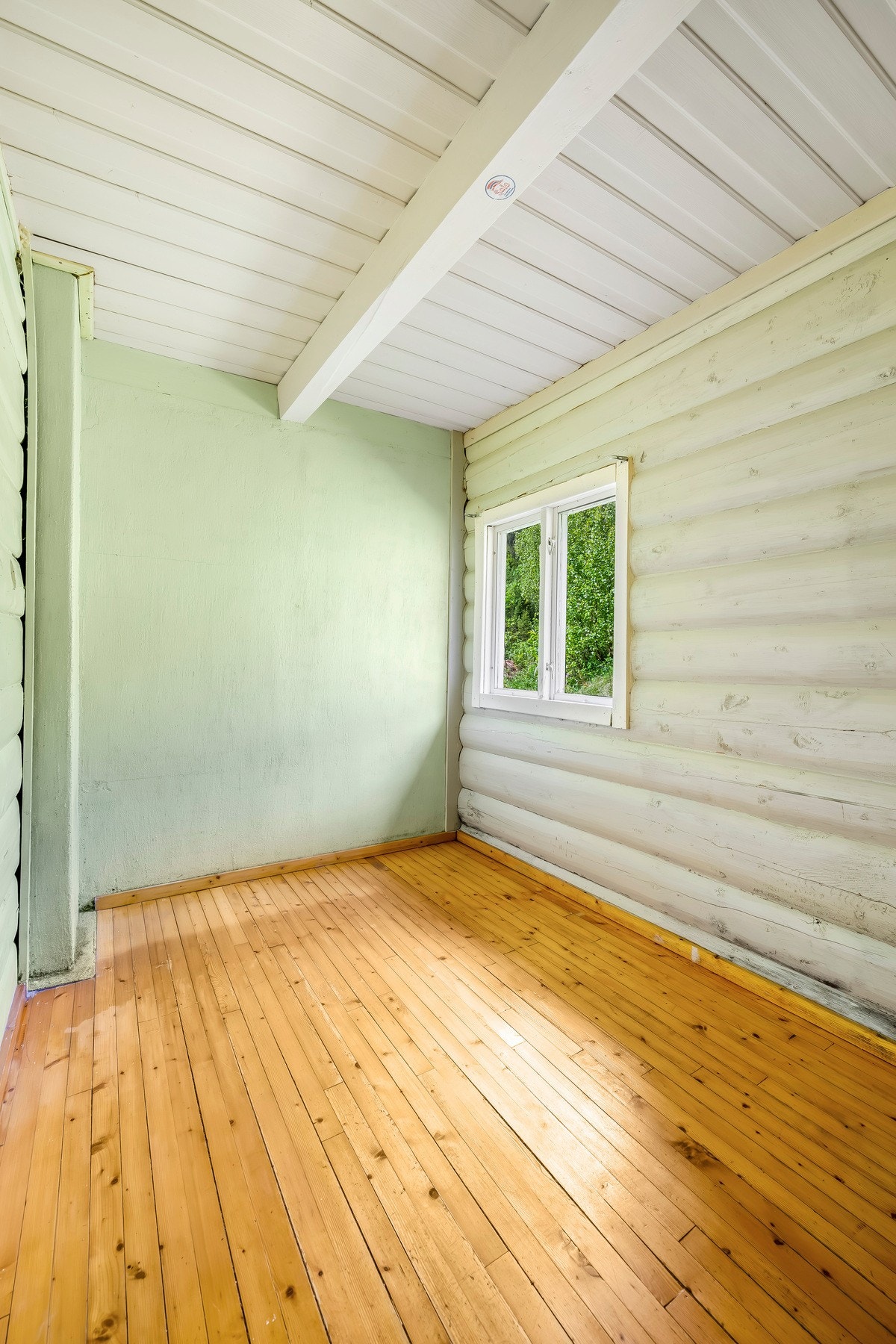 Soverom 2, rett innenfor kjøkkenet Galleribilde