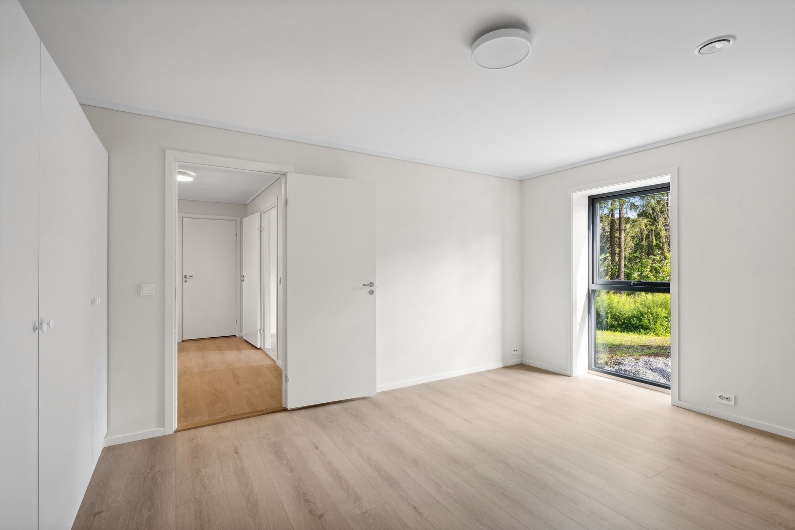 Stue/soverom i 1. etg, Galleribilde