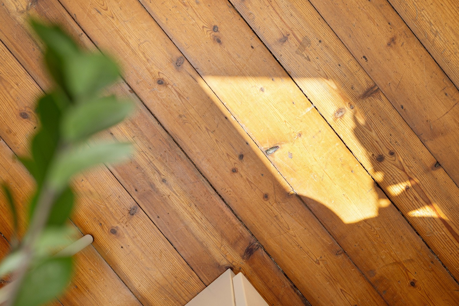 Dette er et hjem med nydelige originale detaljer og masse sjarm! Galleribilde