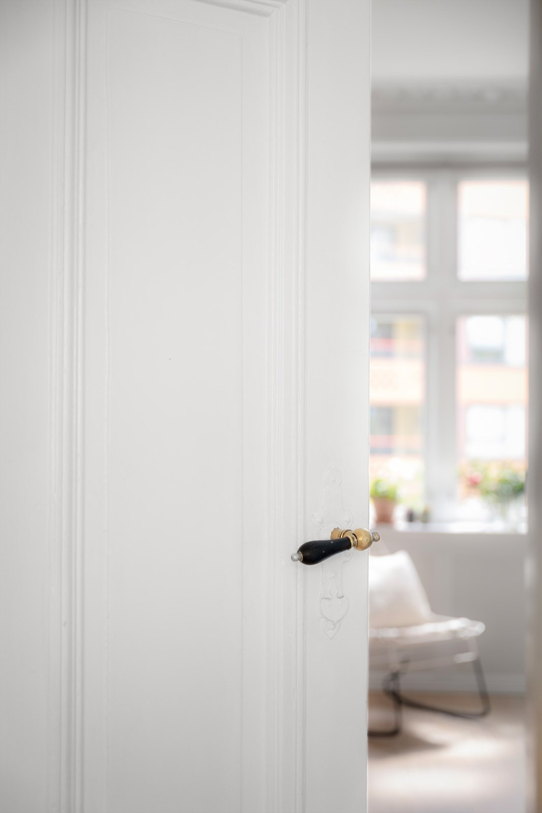 De godt bevarte klassiske detaljene gir leiligheten en deilig dose sjarm og sjel. Galleribilde