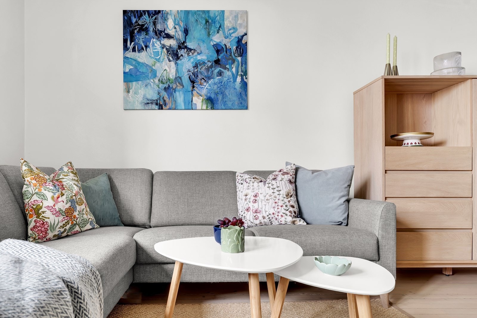 Tiltalende fargevalg som står i stil med de originale tregulvene Galleribilde