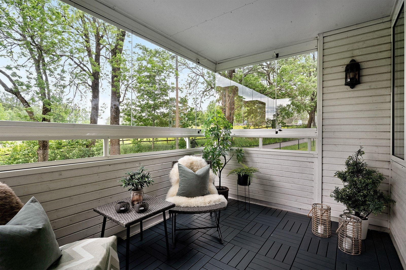 Nordvestvendt balkong på hele 9 kvm Galleribilde