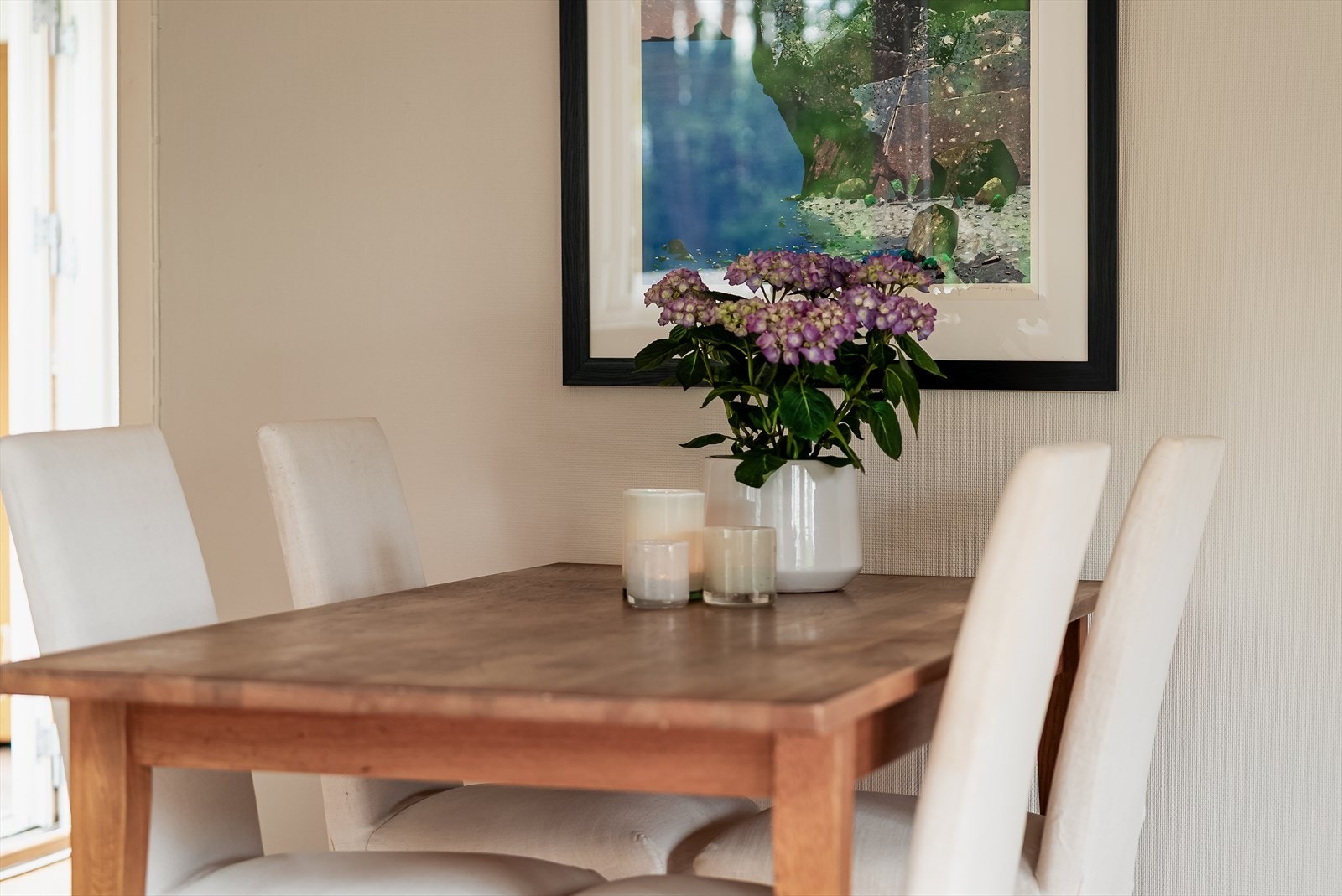 Spisestuen. Galleribilde