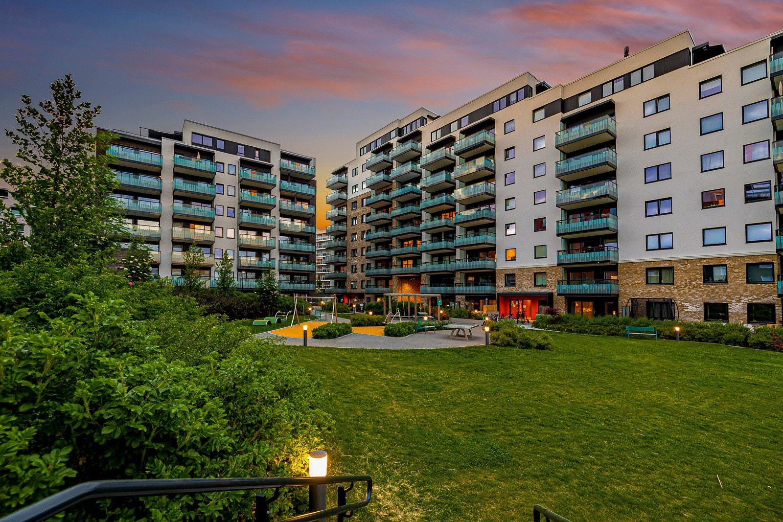 Beliggende i hjertet av Løren - familievennlig beliggenhet i et spennende og raskt voksende område. Galleribilde