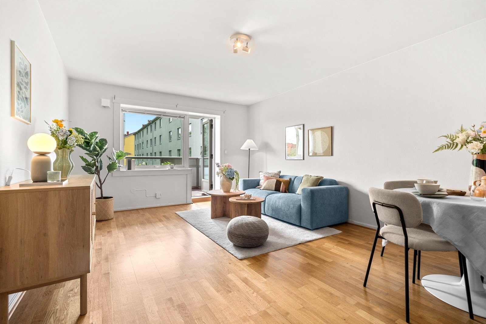 Velkommen til Martin Skatvedts vei 20! En romslig 2-roms leilighet med romslig balkong med hyggelig utsyn! Galleribilde