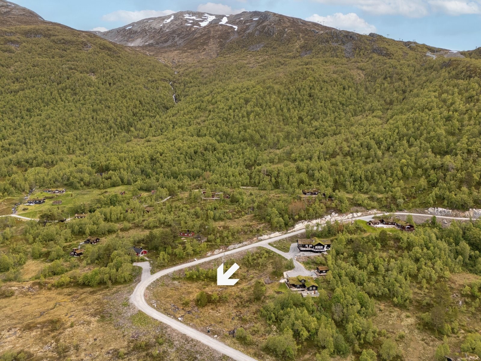 Tomten kan fritt sees. Galleribilde