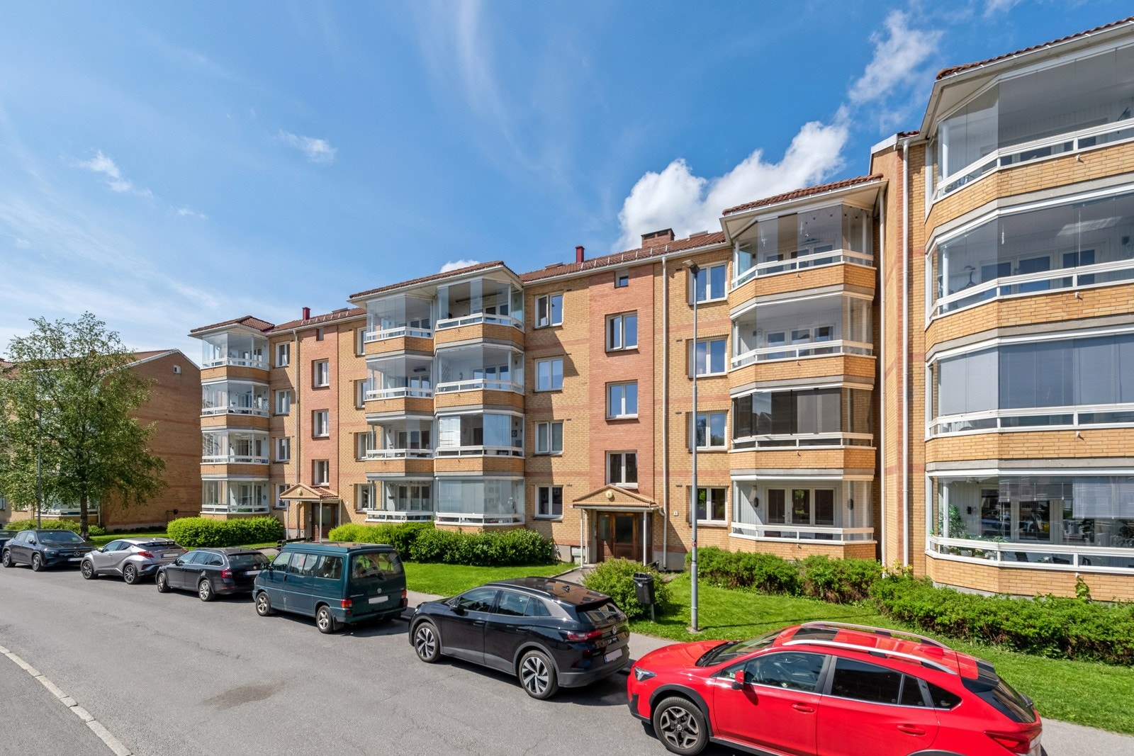 Leiligheten i Christoffer Hellums Vei 8 ligger flott til med gangavstand til det meste. Galleribilde