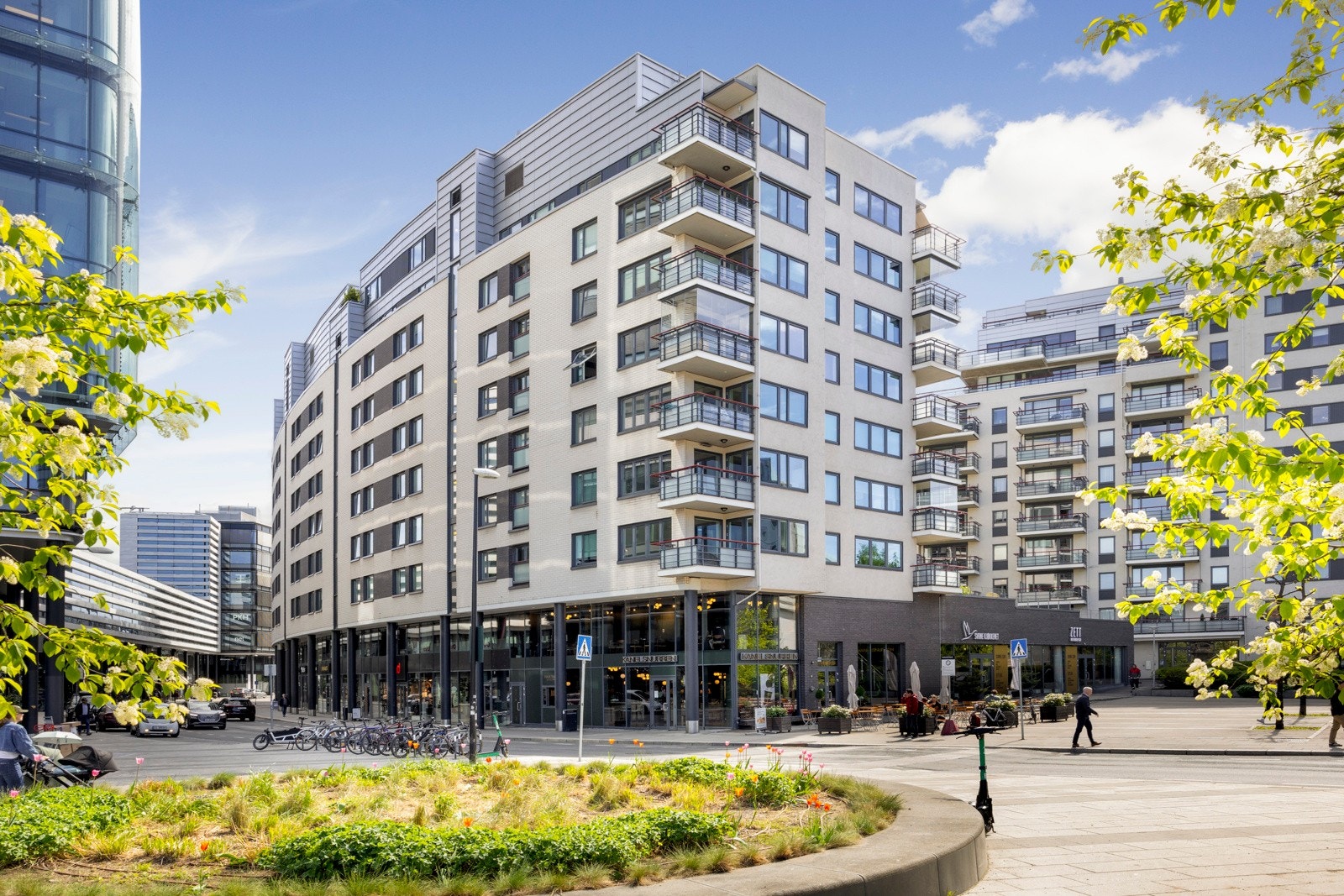 Leiligheten ligger i et meget attraktivt boligområde med kort vei til Bestumkilen, Frognerkilen og Bygdøy. Galleribilde