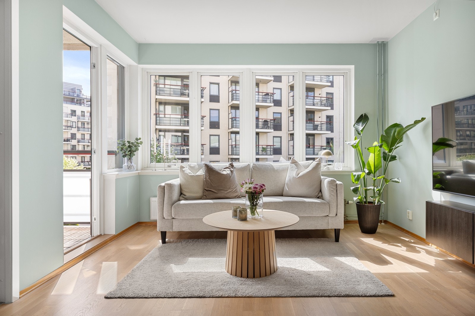 En lys og delikat 2-roms med svært attraktiv beliggenhet på Skøyen/Sjølyst. Galleribilde