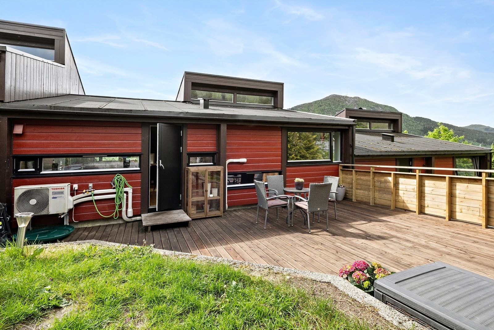 Fin og solrik terrasse! Galleribilde