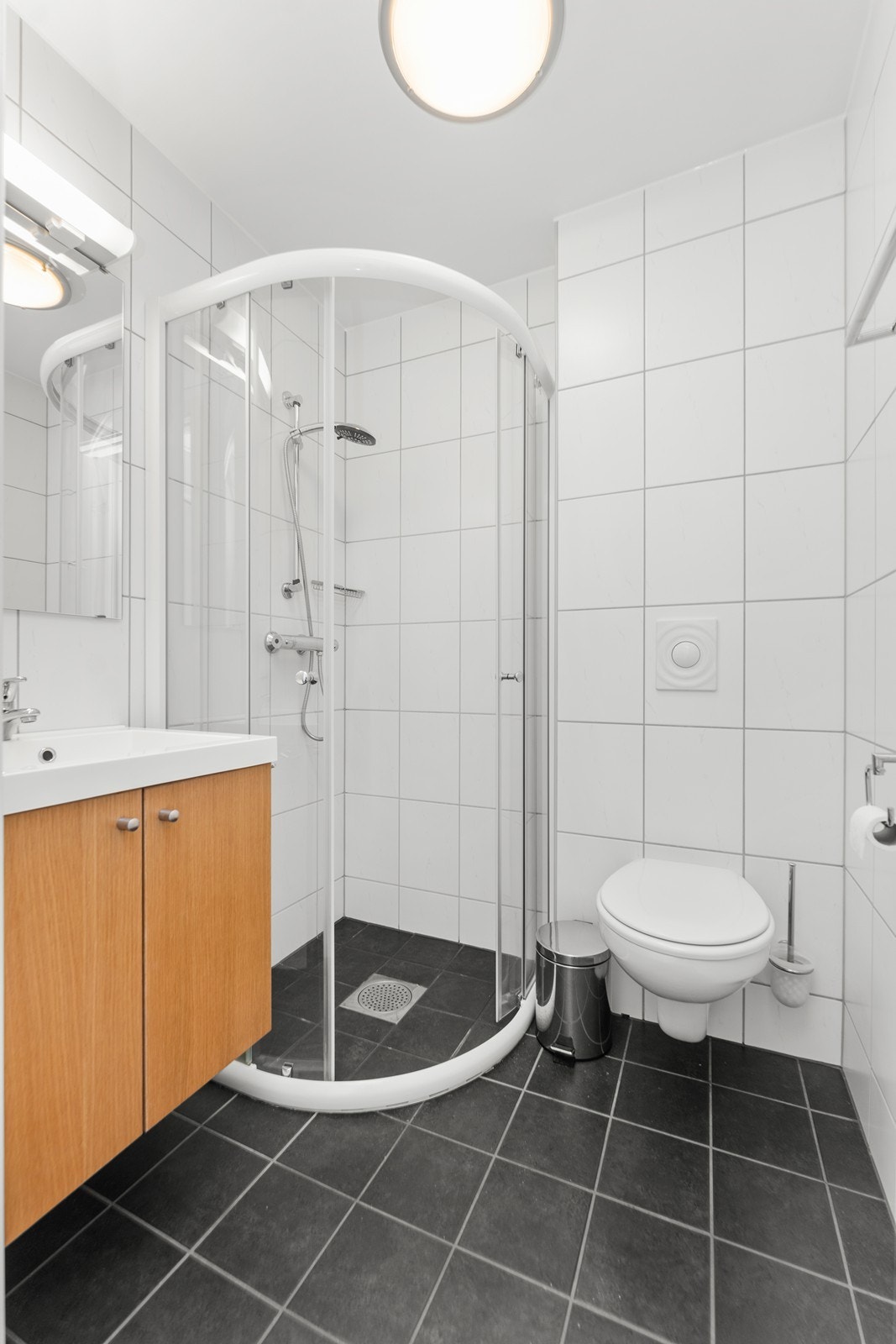 Bad hotellrom. Galleribilde