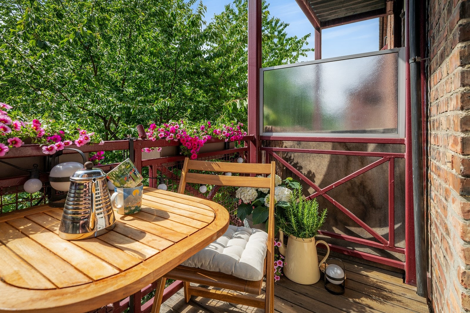 Du er også tett på naturen, nesten helt oppe i tretoppene. Galleribilde