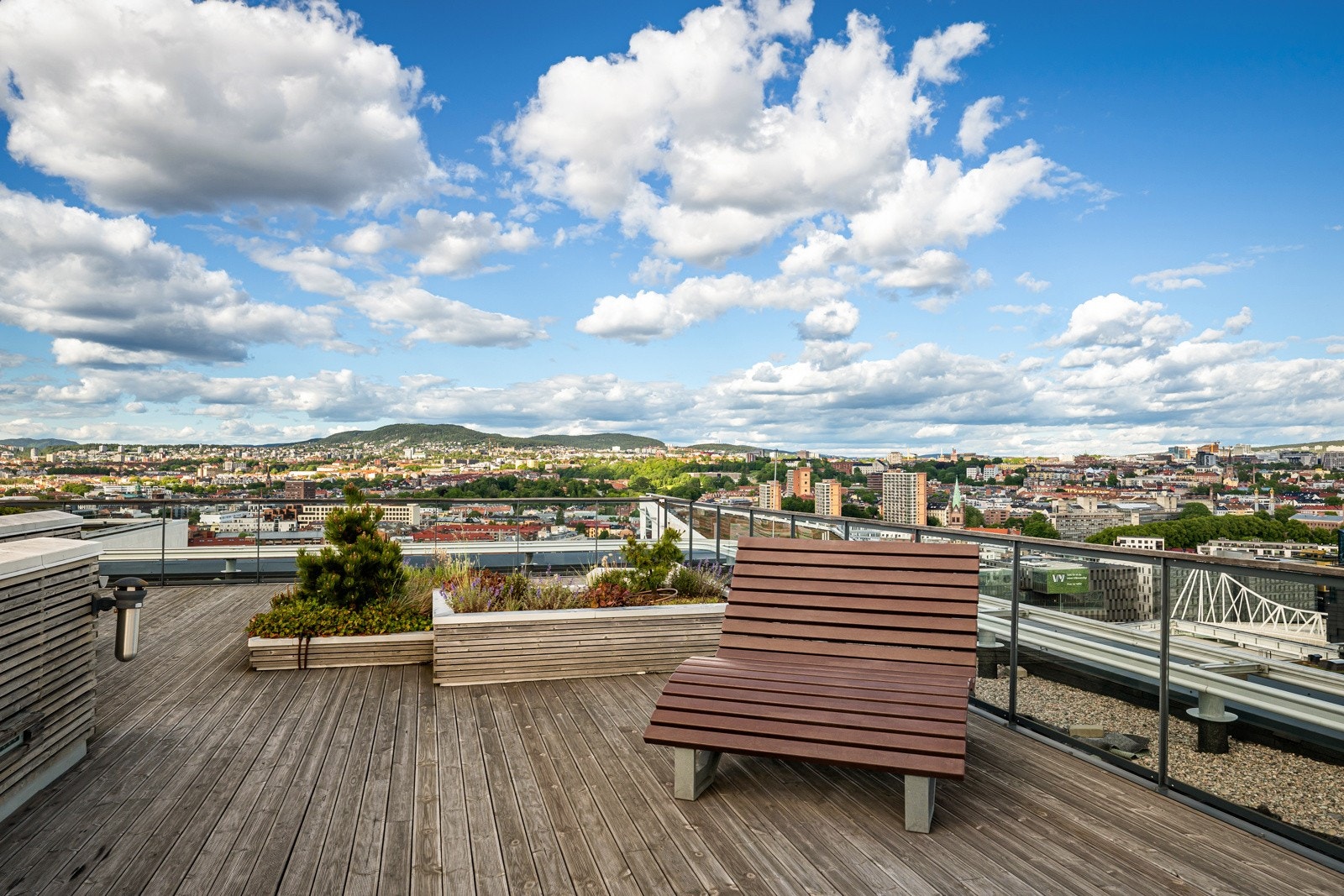 Felles takterrasse i 19. etasje - Her er du på byens tak! Galleribilde