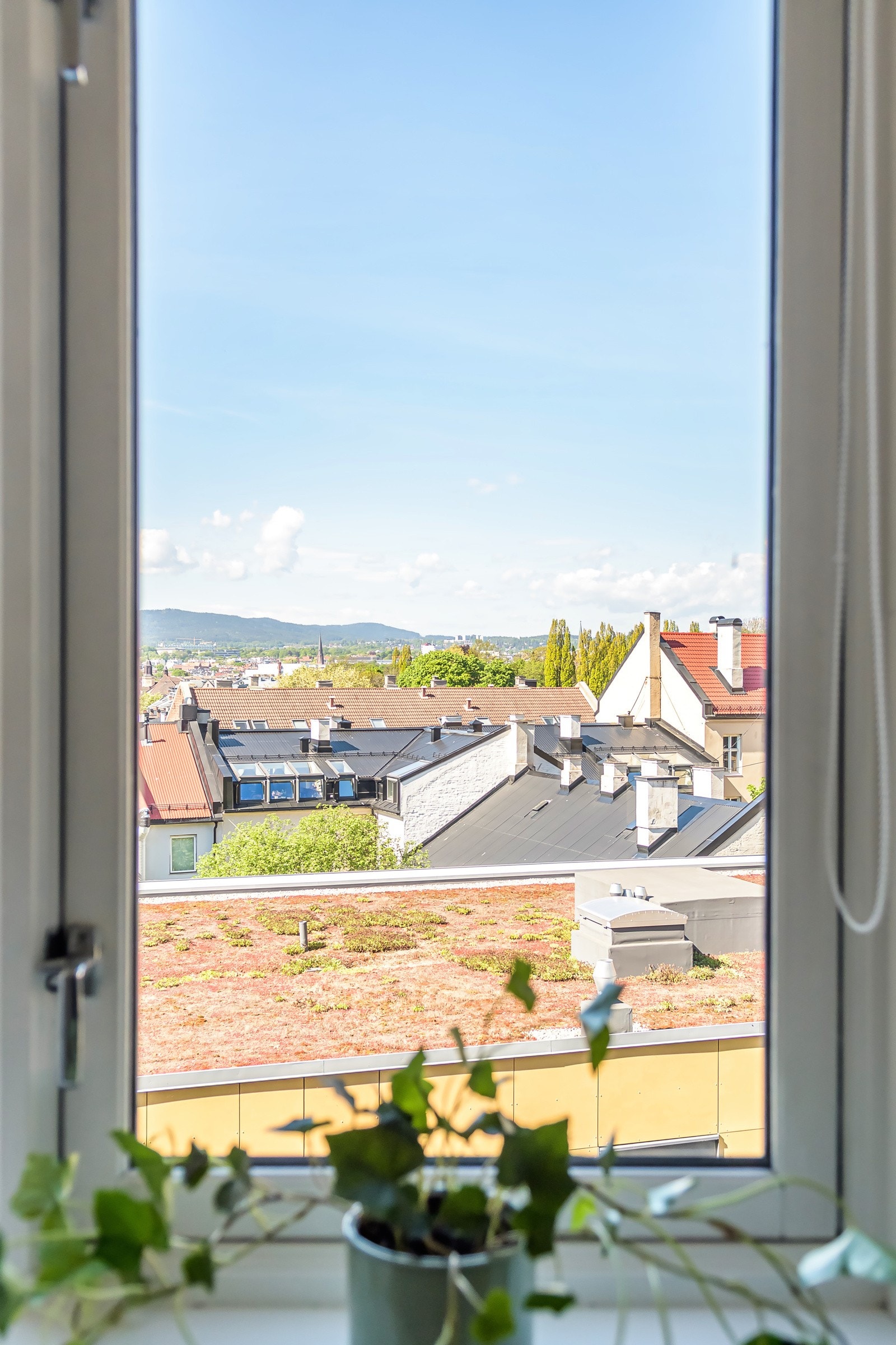 Også fra soverommet har du nydelig utsikt. Galleribilde