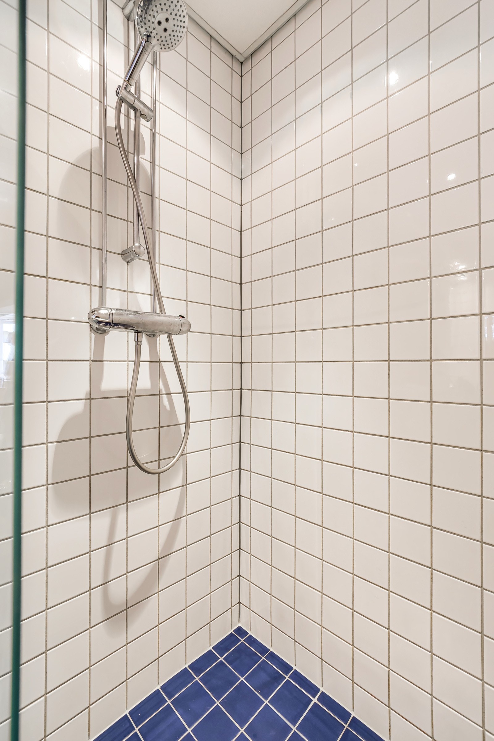 Det er plass og opplegg for vaskemaskin. Galleribilde