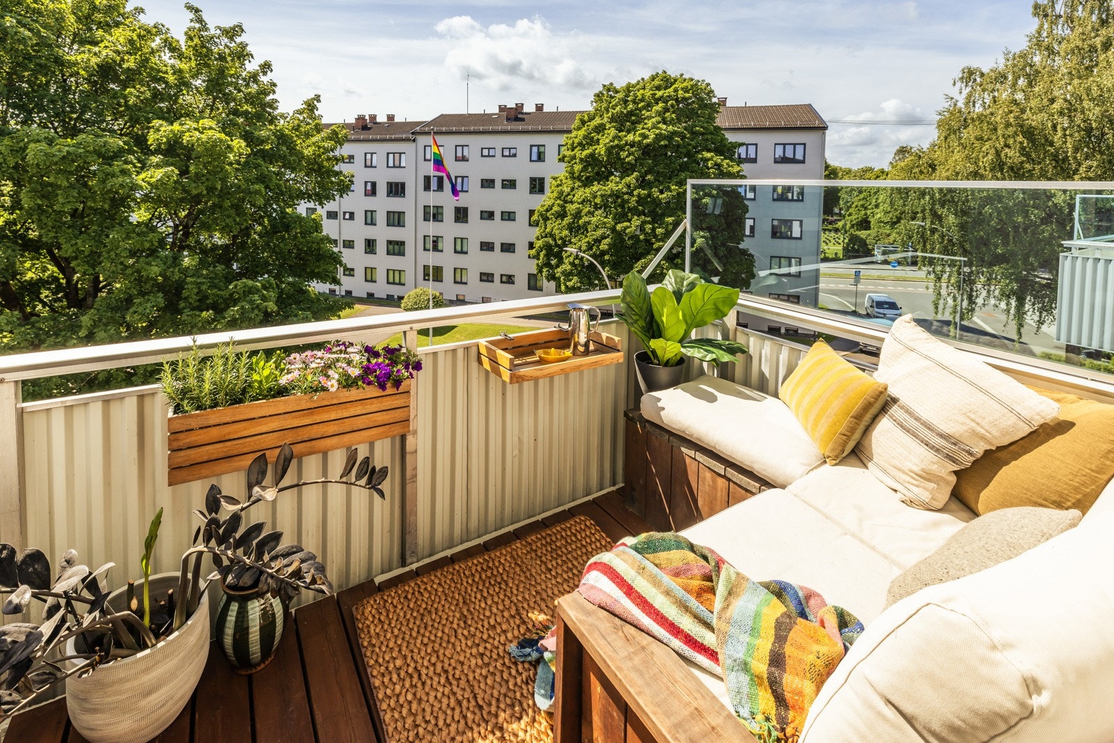 - Solrik sydvestvendt balkong på 4 kvm - Galleribilde