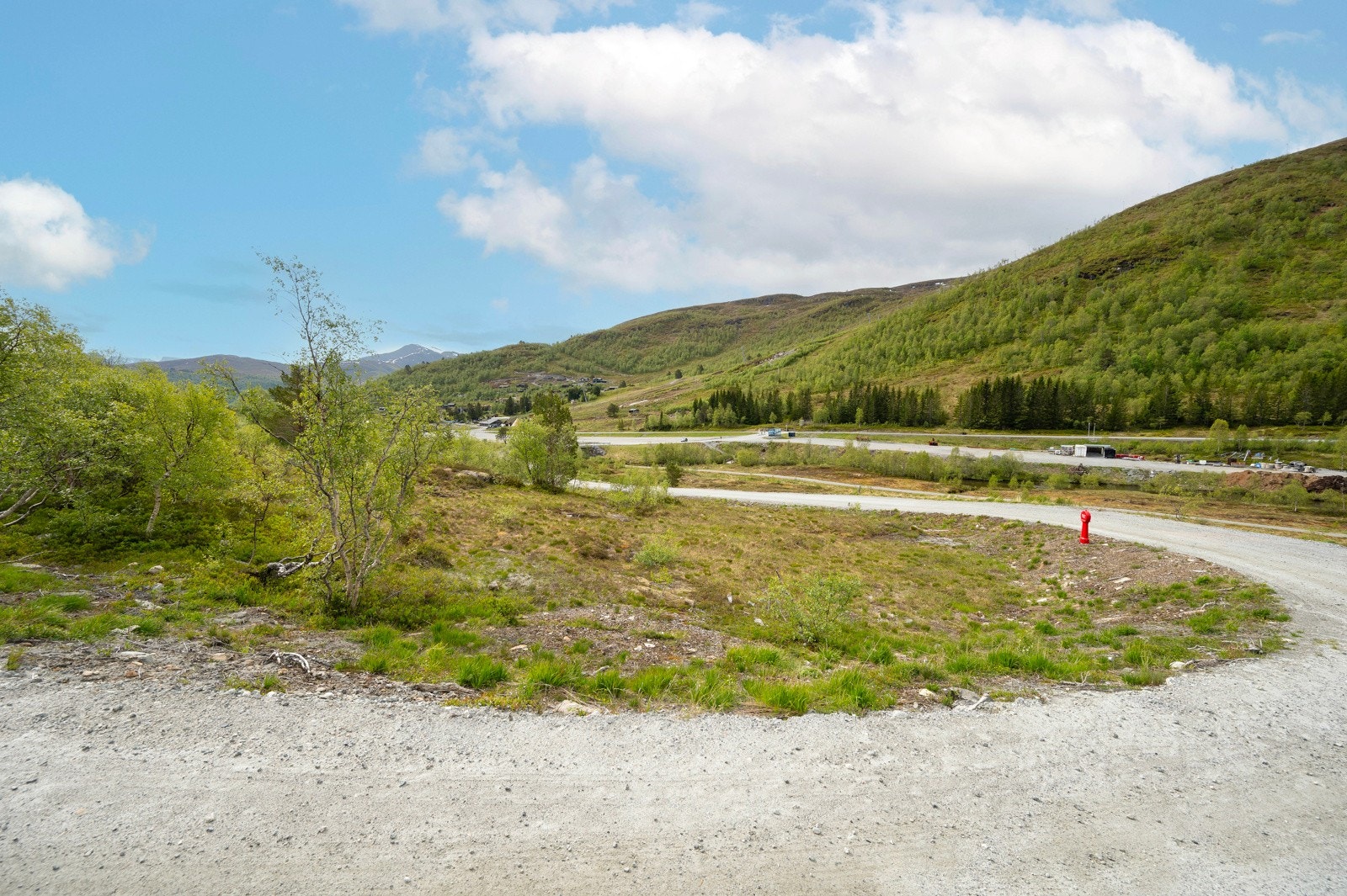 Tomten er lett skrående og vil være relativt enkel å bygge på. Galleribilde