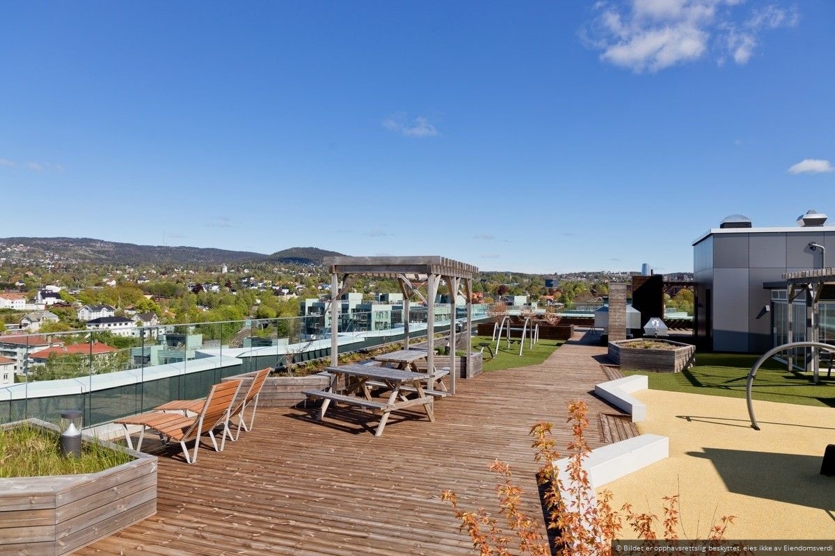Fantastisk takterrasse med utsikt over hele Oslo Galleribilde