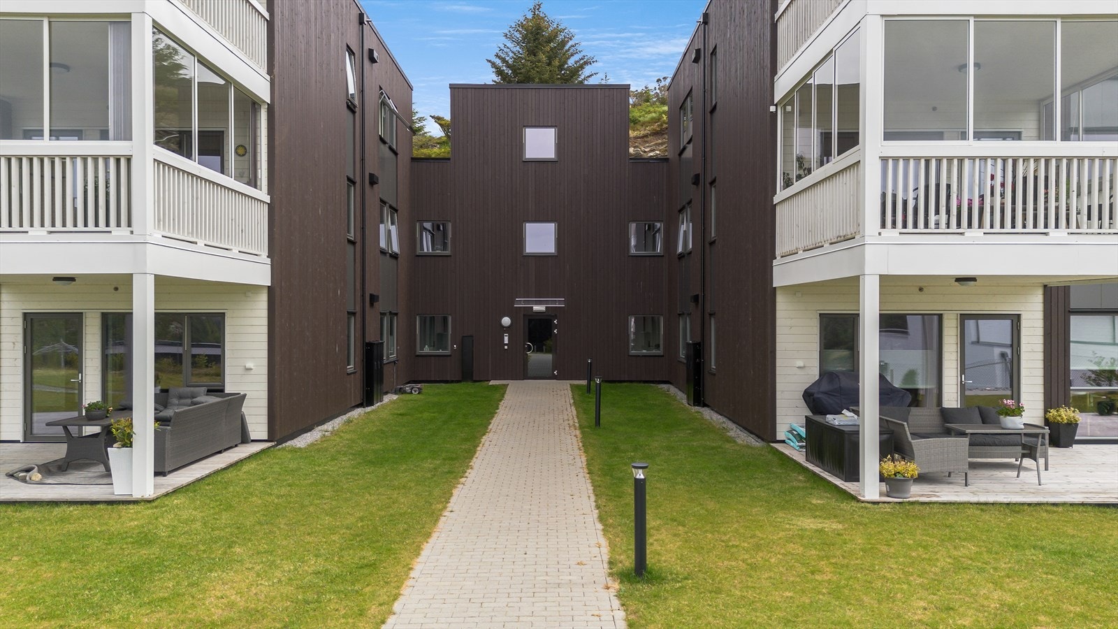 Inngangsparti Galleribilde