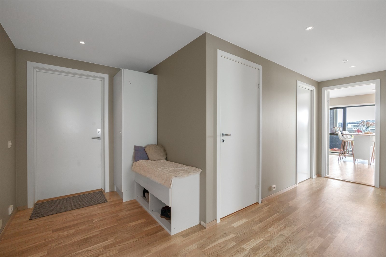 Entré/ mellomgang Galleribilde